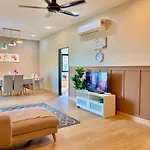 Jb Citywoods 2B2Br - 5Min Ciq & Hsajb & Anga Clinic