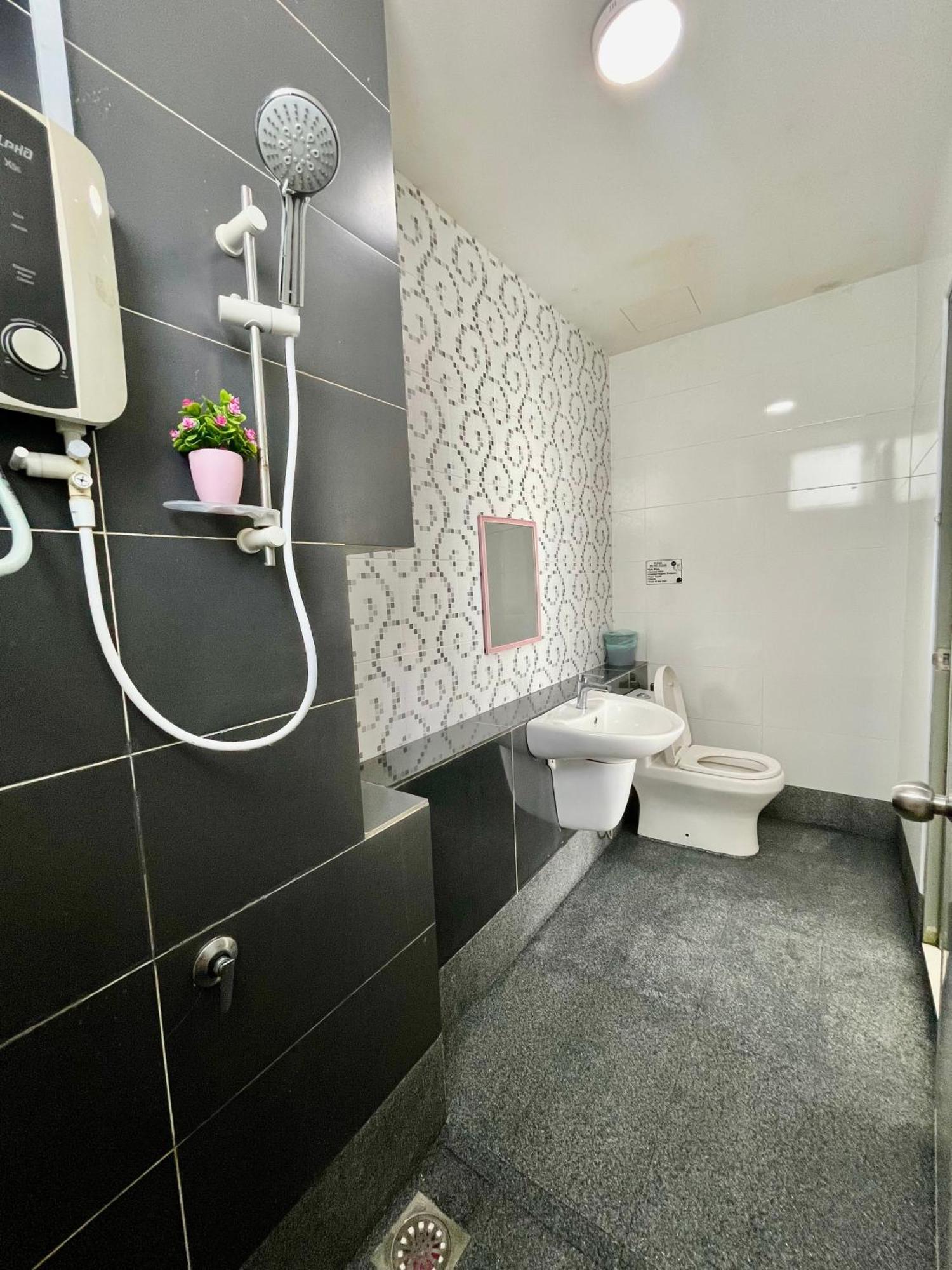 Jb Citywoods 2b2br - 5min Ciq & Hsajb & Anga Clinic *